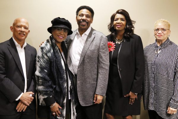 Download Pastor Tony Evans Church Pictures