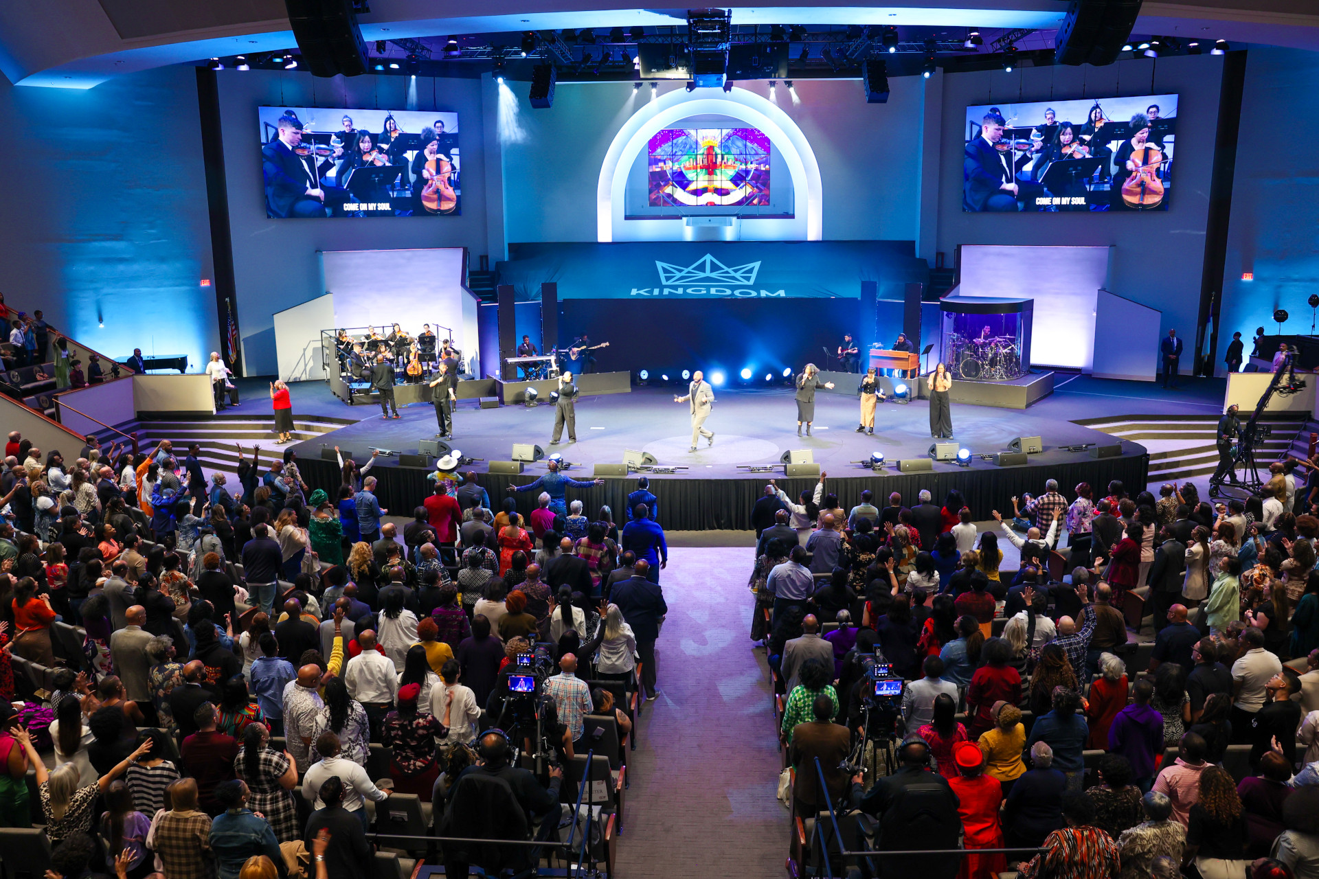 Kingdom Community. Discipling the World.